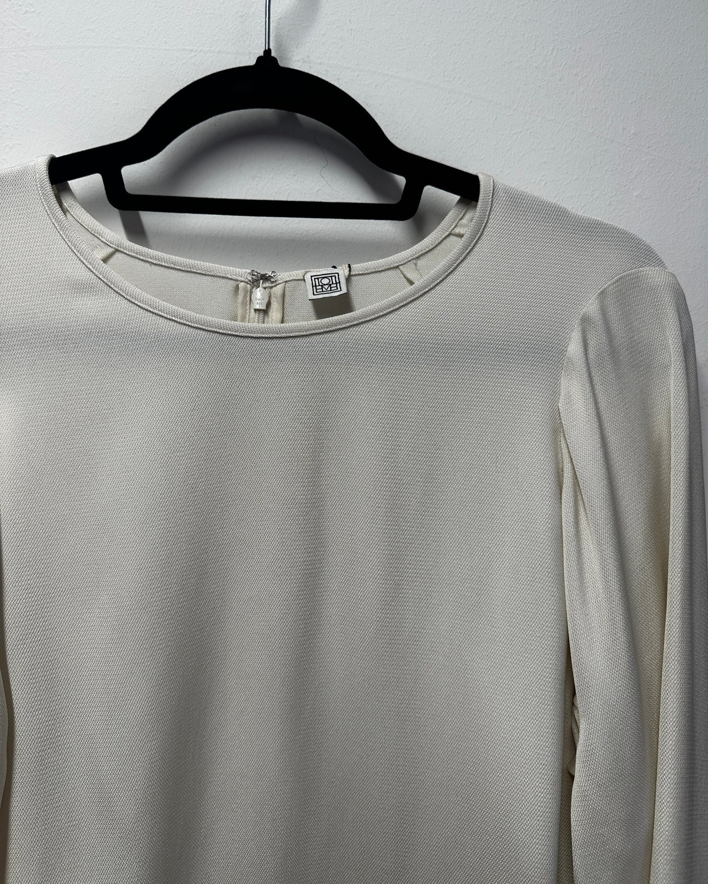 TOTEME Longsleeve Off Shoulder Off White Long Sleeve Tshirt Size UK 14