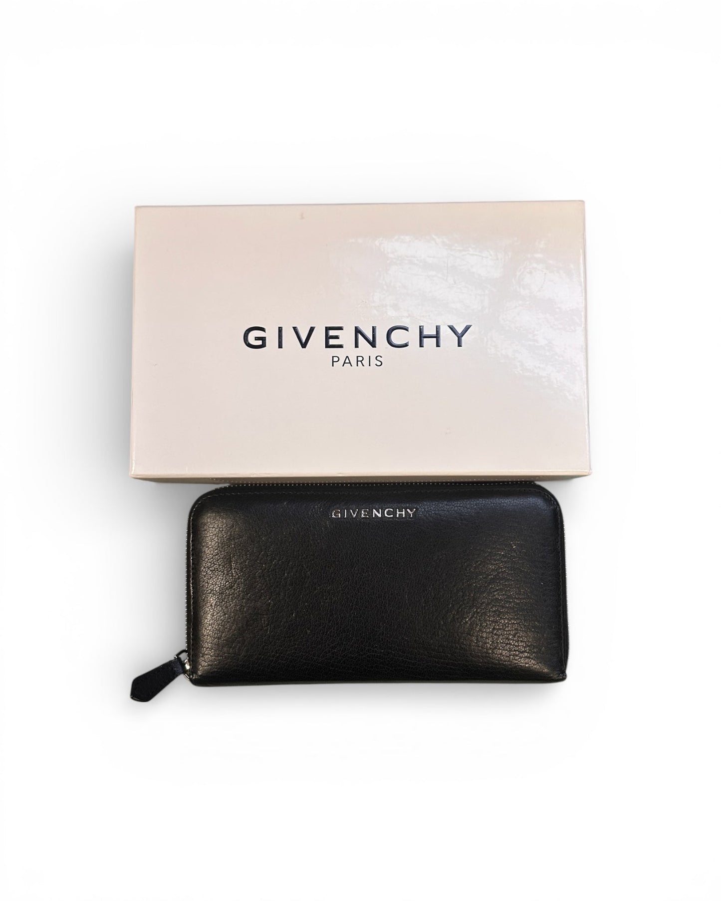 Givenchy Zipped Purse in Black