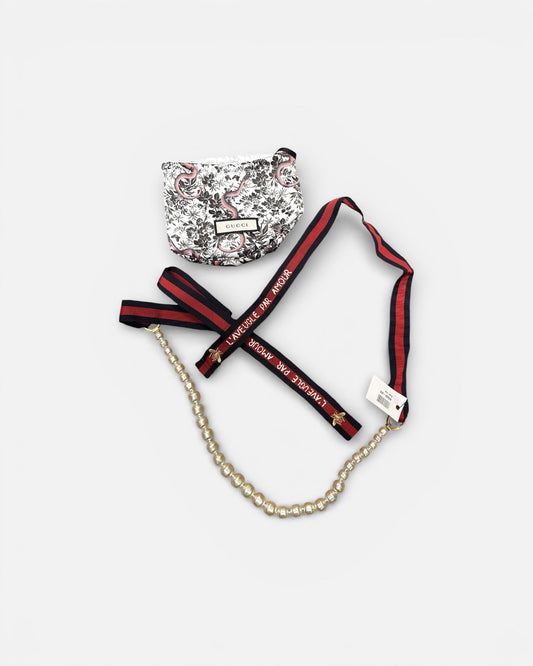 GUCCI "L'Aveugle Par Amour" Necklace