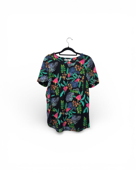 Essentiel Antwerp T-Shirt With Pocket Size EU 34 UK 6